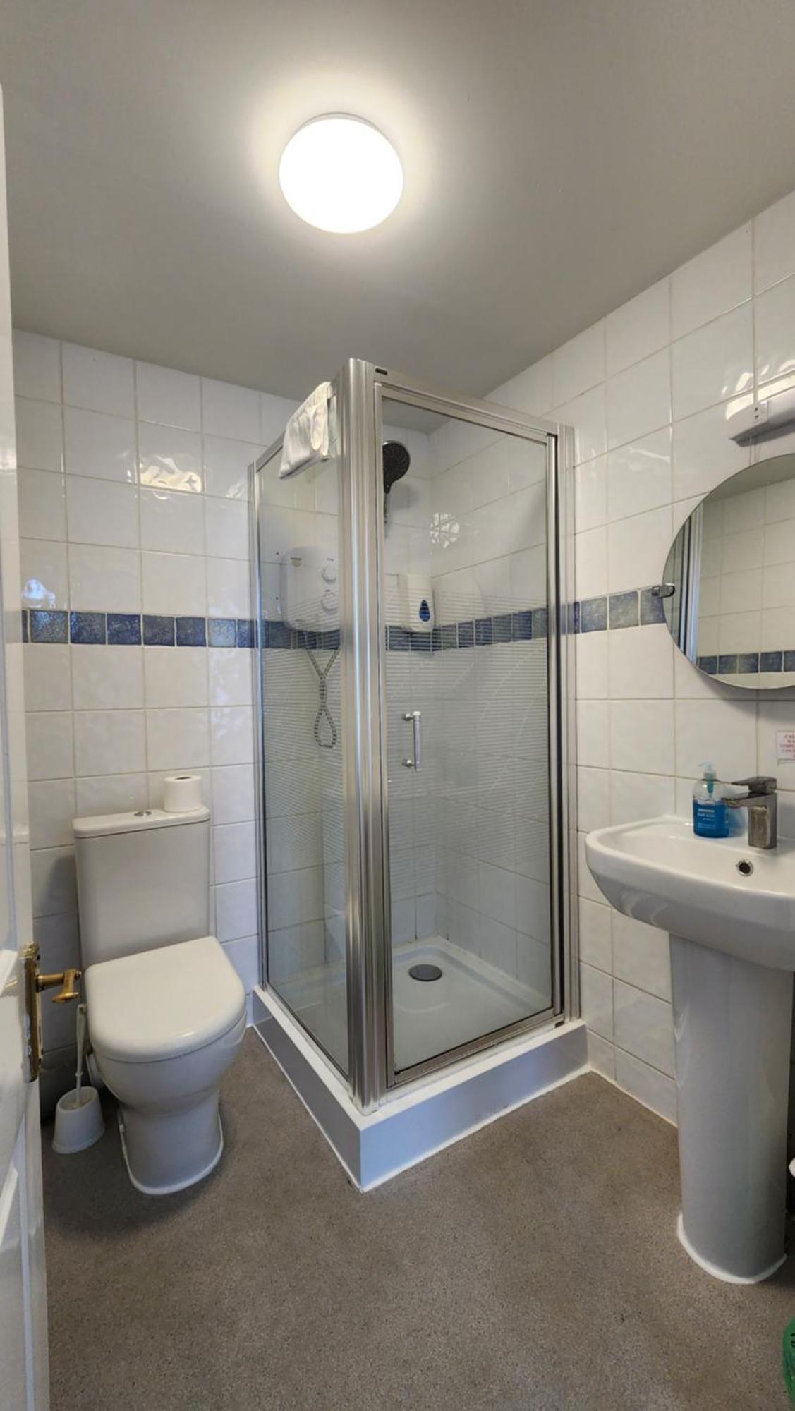 Bed & Breakfast Gatwick Castle