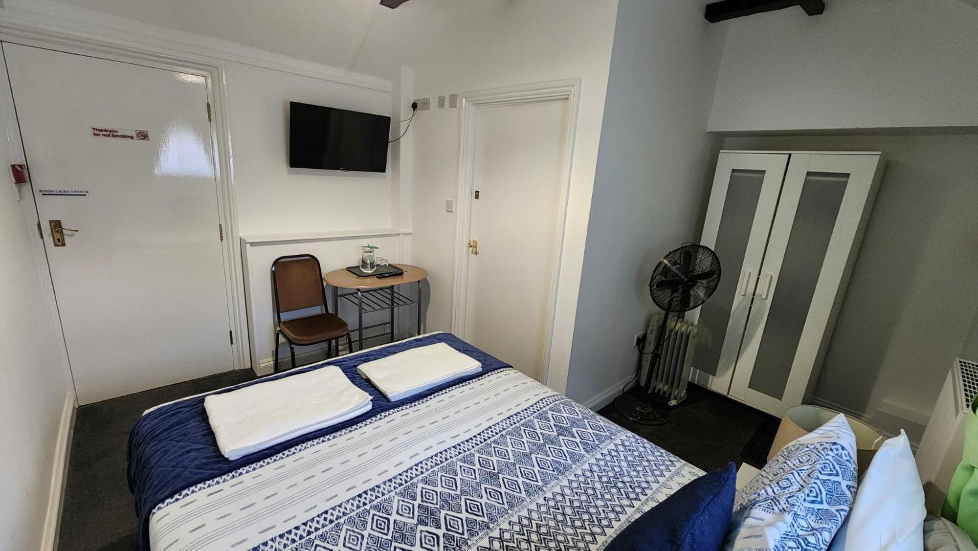 Gatwick Castle Horley (Surrey)