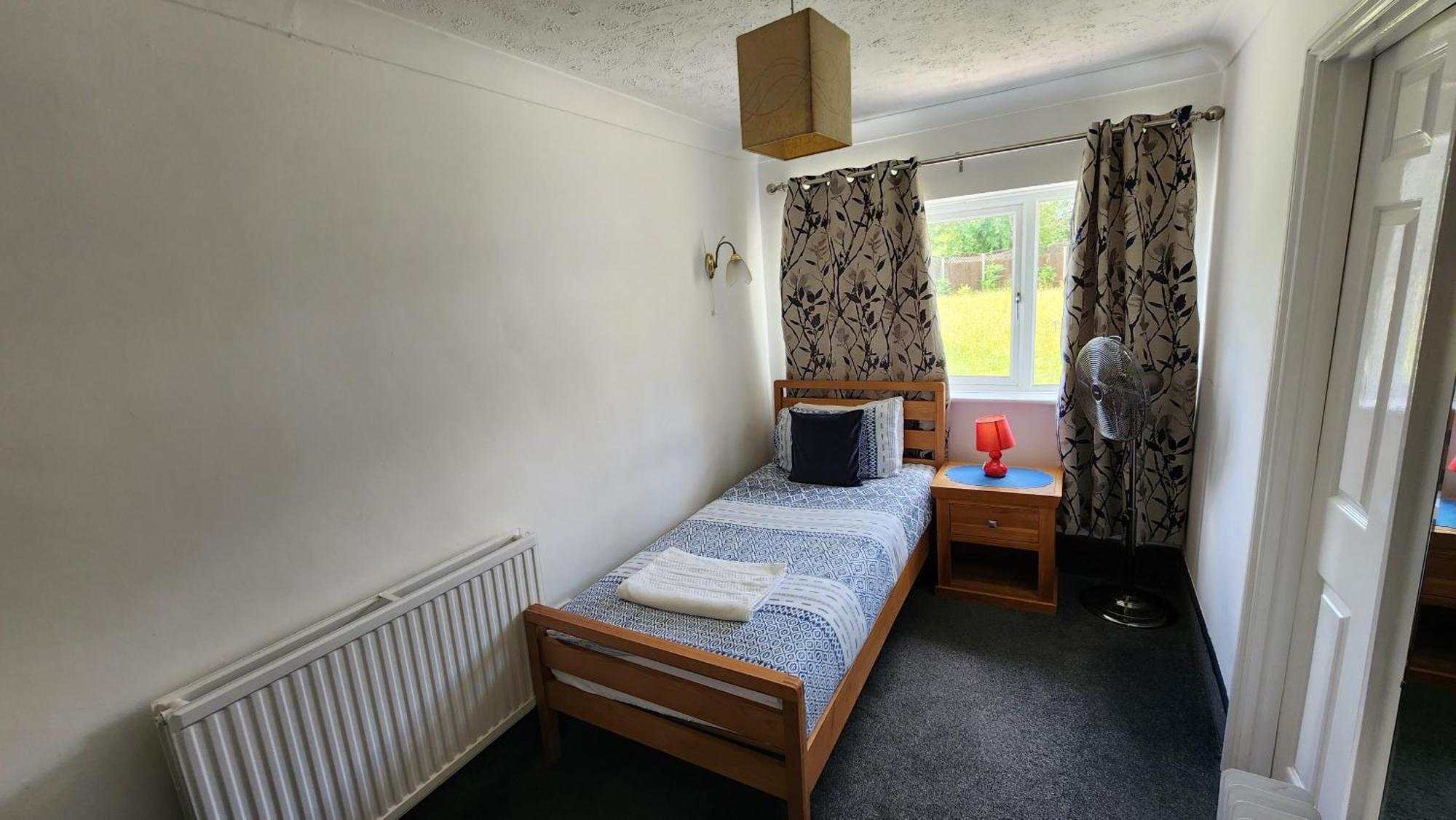 Bed & Breakfast Gatwick Castle Horley