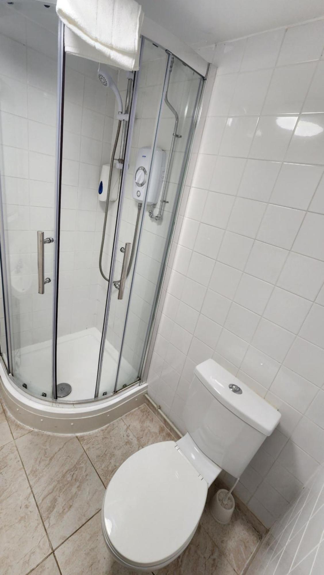 Gatwick Castle 3* Horley
